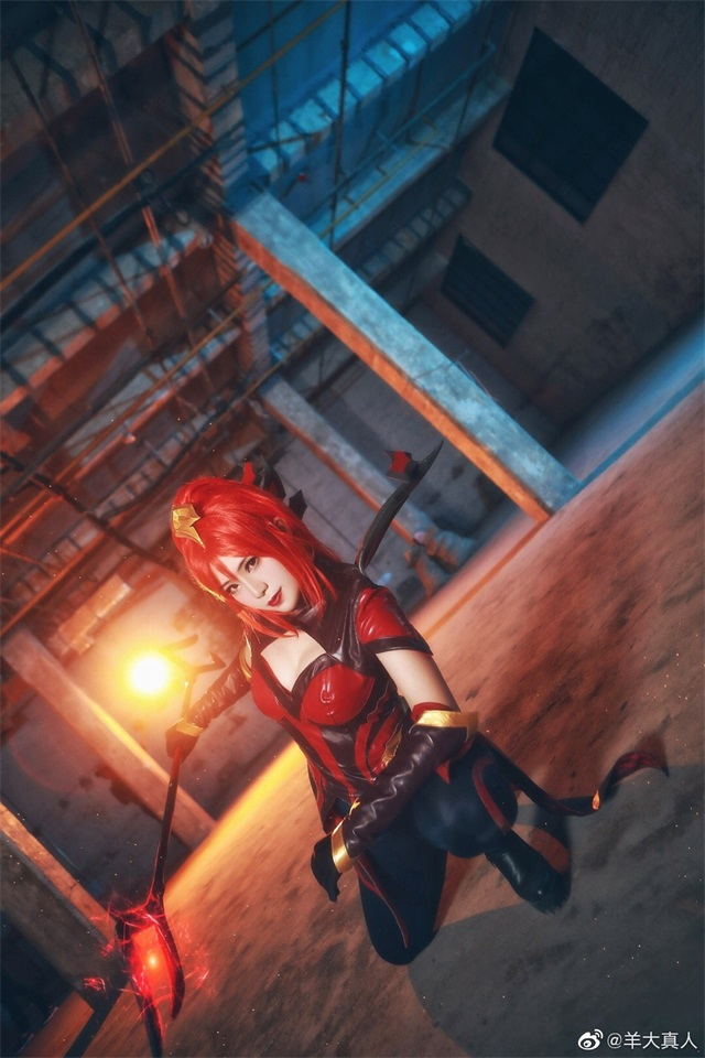 英雄聯(lián)盟cosplay