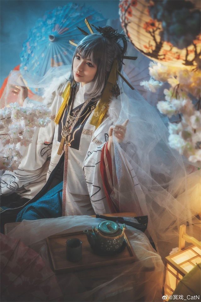 洛天依正片