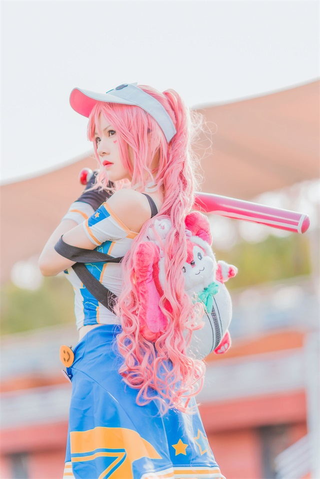網紅coser桜桃喵cosplay花木蘭星元皮膚