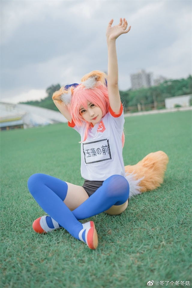 長筒襪雙馬尾