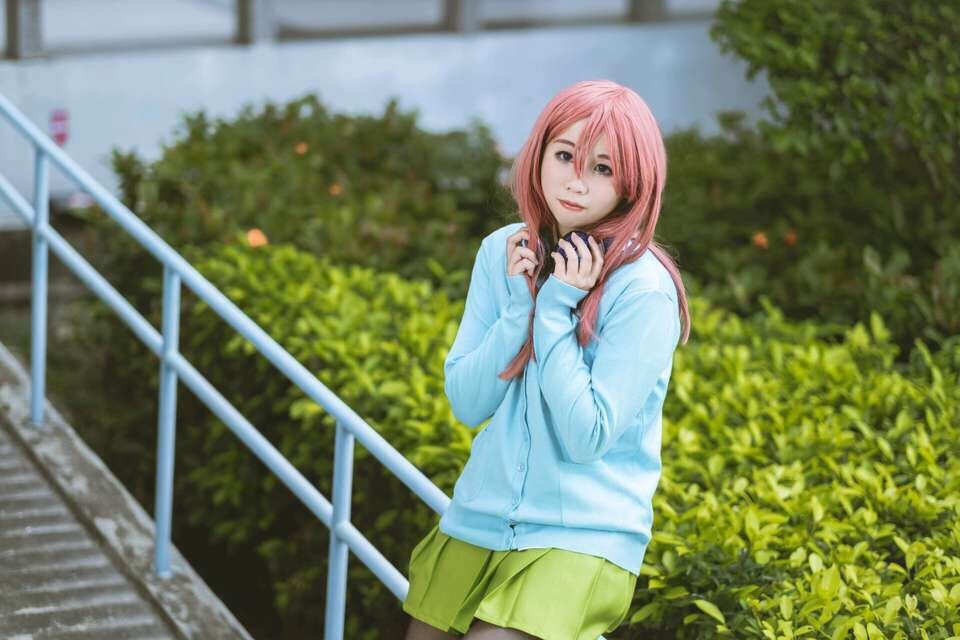 黑絲萌妹