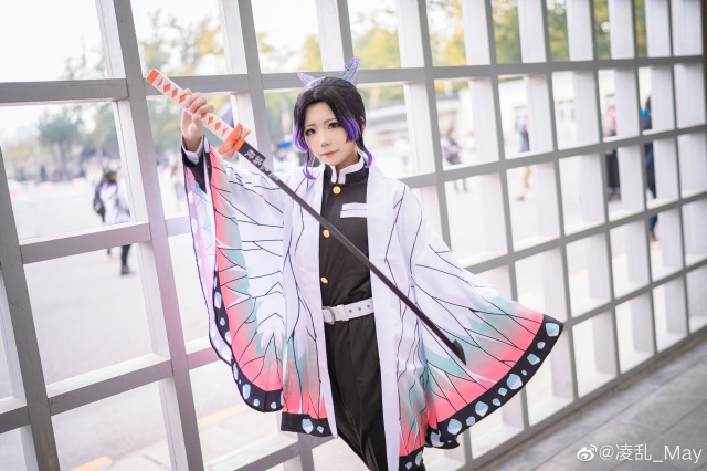 蝴蝶忍cosplay