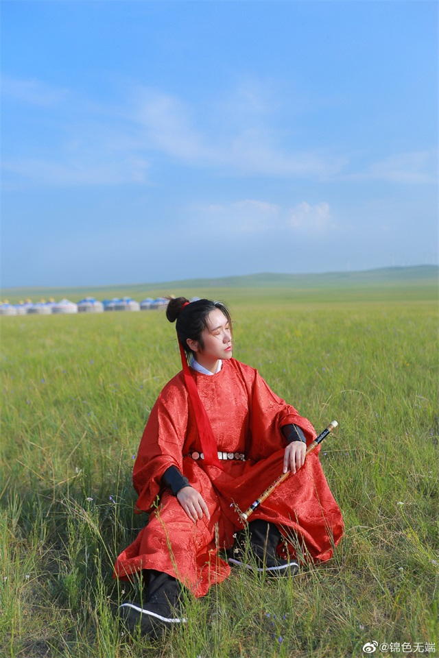 草原小姐姐寫(xiě)真