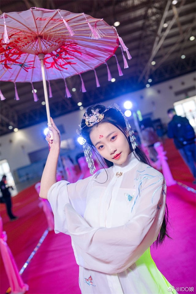 漢服妹子