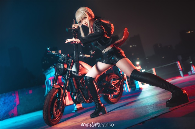 《Fate/stay night》阿爾托利亞·潘德拉貢cosplay組圖